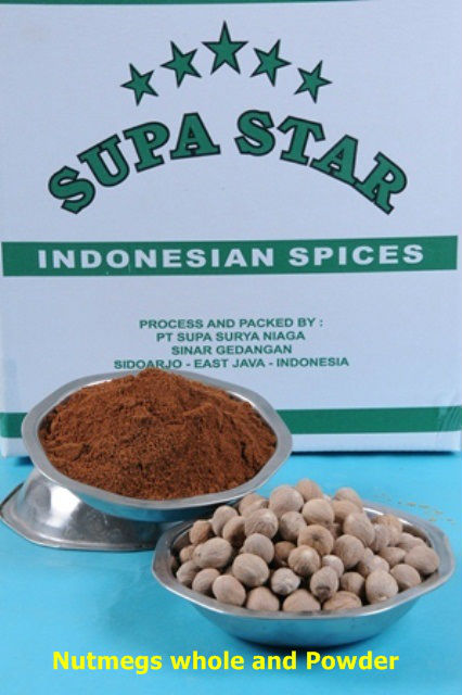 Nutmeg Seeds and Powder